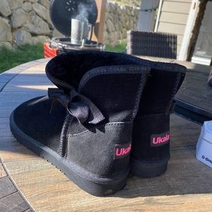 Ukala boots with bows 🎀